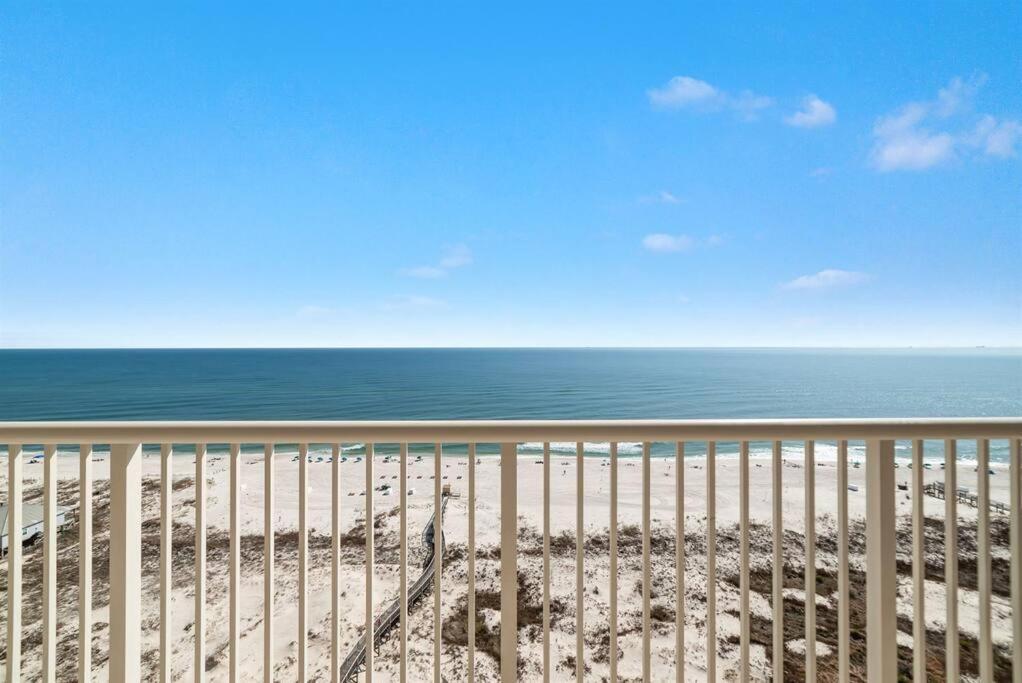 Beach Club B1703 ~ Beachfront 17Th Floor ~ Phenomenal Beach/Gulf View! ガルフ・ショアーズ エクステリア 写真
